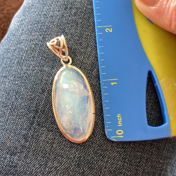 Large moonstone sterling pendant - Picture 2 of 4